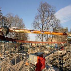 Nymphenbad Traggerüst mit Krahnbahn